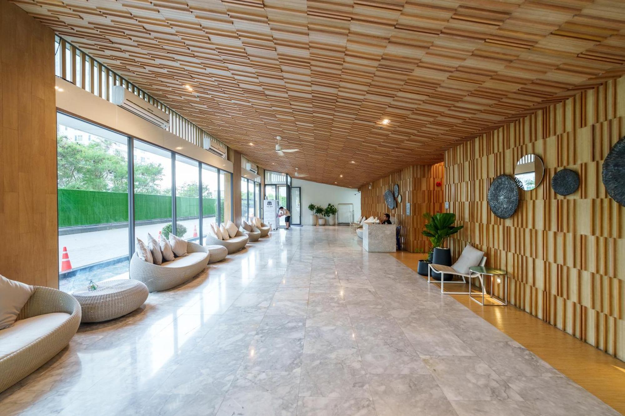 Veranda Residence By Ning Pantai Jomtien Luaran gambar