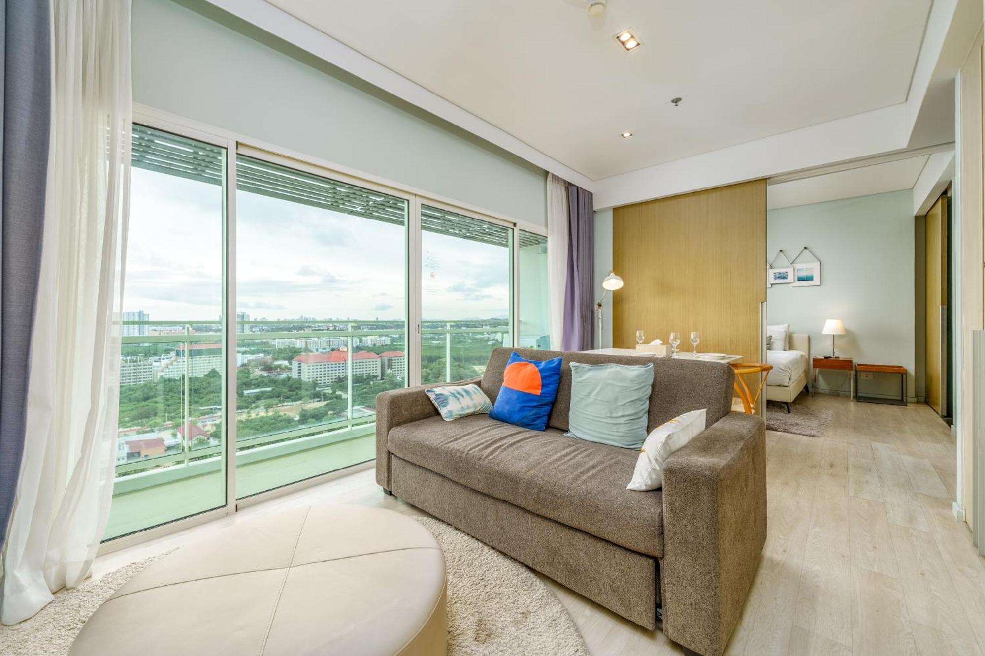 Veranda Residence By Ning Pantai Jomtien Luaran gambar